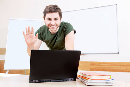 冒牌家庭 产品图片