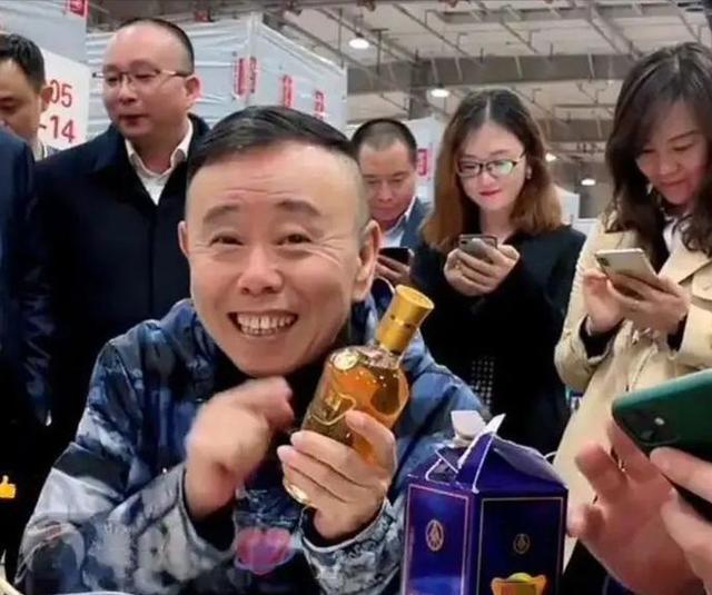 倚马而息 相关产品