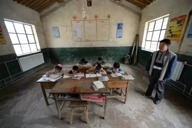 兄弟姐妹四十 相关产品