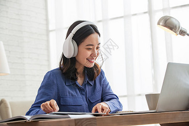 以爱之名 相关产品