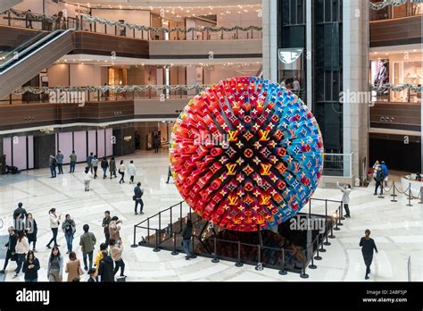 凡尔杜先生 相关产品