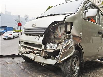 伦文叙老点柳先开