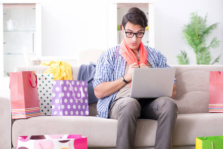 再见，男孩 相关产品