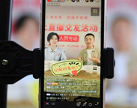 冬天没有童话 相关产品