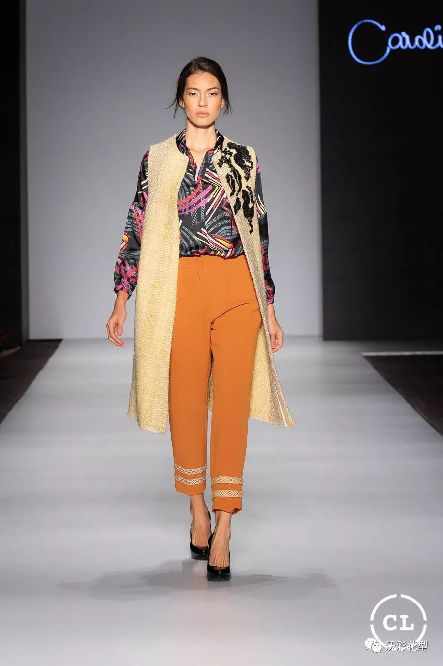 住在空中 相关产品